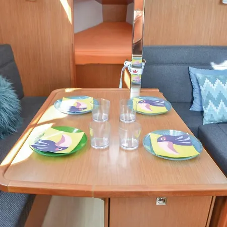 Two Bedroom In 4*